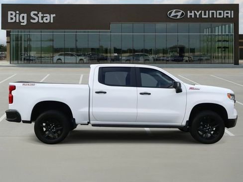 Used 2025 Chevrolet Silverado 1500 LT Trail Boss w/ LT Trail Boss Premium Package image 5