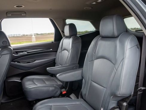 Used 2020 Buick Enclave Essence AWD/4WD image 15