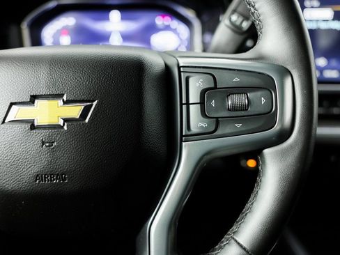 Used 2024 Chevrolet Silverado 2500 LTZ w/ LTZ Convenience Package image 19