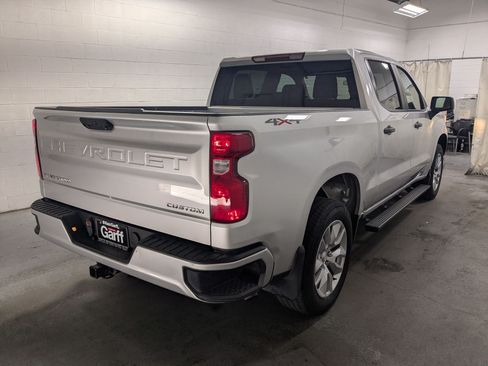 Used 2022 Chevrolet Silverado 1500 Custom AWD/4WD image 7