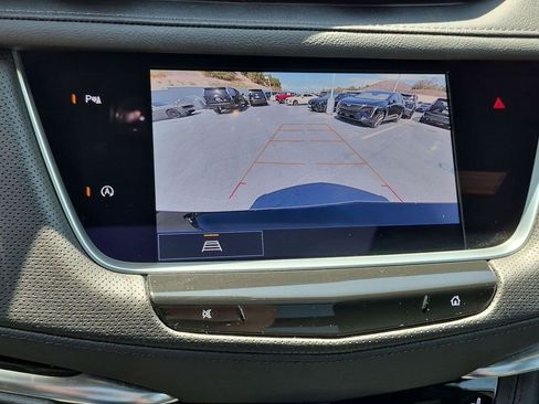 Certified 2023 Cadillac XT5 Premium Luxury FWD image 9