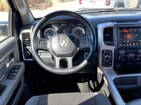 Used 2016 RAM 1500 Big Horn image 6