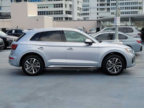 Certified 2023 Audi Q5 2.0T Premium Plus w/ Premium Plus Package AWD/4WD image 7