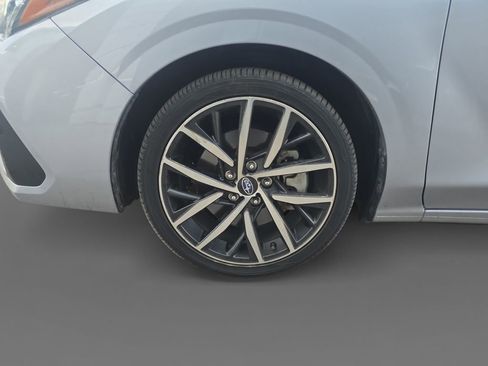 Used 2024 Subaru Impreza 2.0i Sport image 16