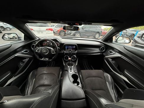 Used 2019 Chevrolet Camaro SS RWD image 40