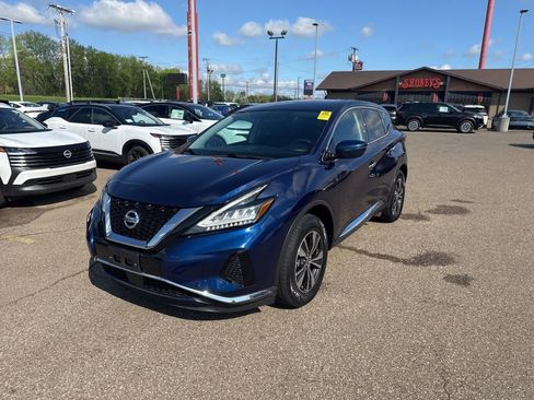Used 2019 Nissan Murano S AWD/4WD image 4