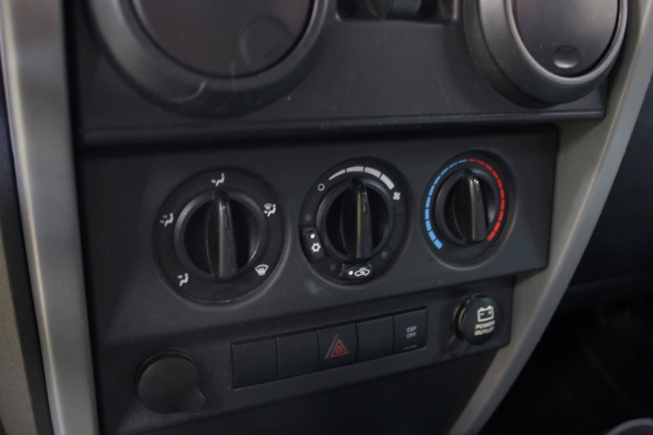 Used 2007 Jeep Wrangler Sahara w/ PWR Convenience Group AWD/4WD image 32