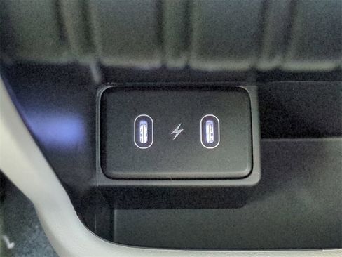 New 2026 Hyundai Kona SE image 16