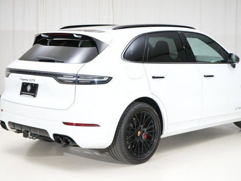Used 2021 Porsche Cayenne GTS image 16