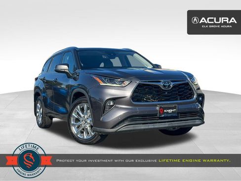 Used 2022 Toyota Highlander Limited AWD/4WD image 1