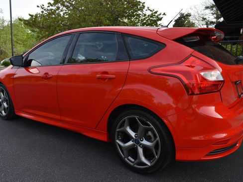 Used 2013 Ford Focus ST image 30