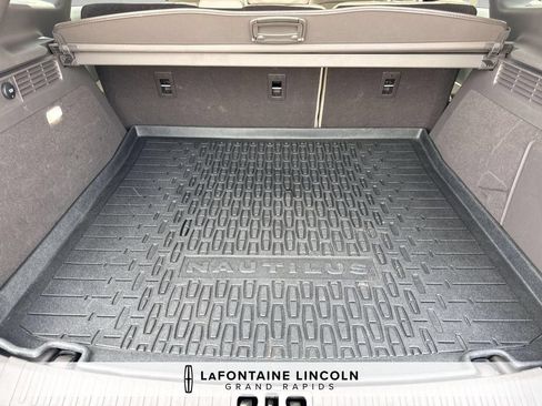 Certified 2023 Lincoln Nautilus Reserve w/ Class II Trailer Tow Package AWD/4WD image 30