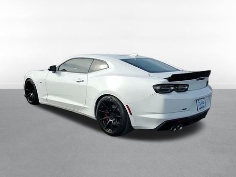 Used 2019 Chevrolet Camaro SS image 6