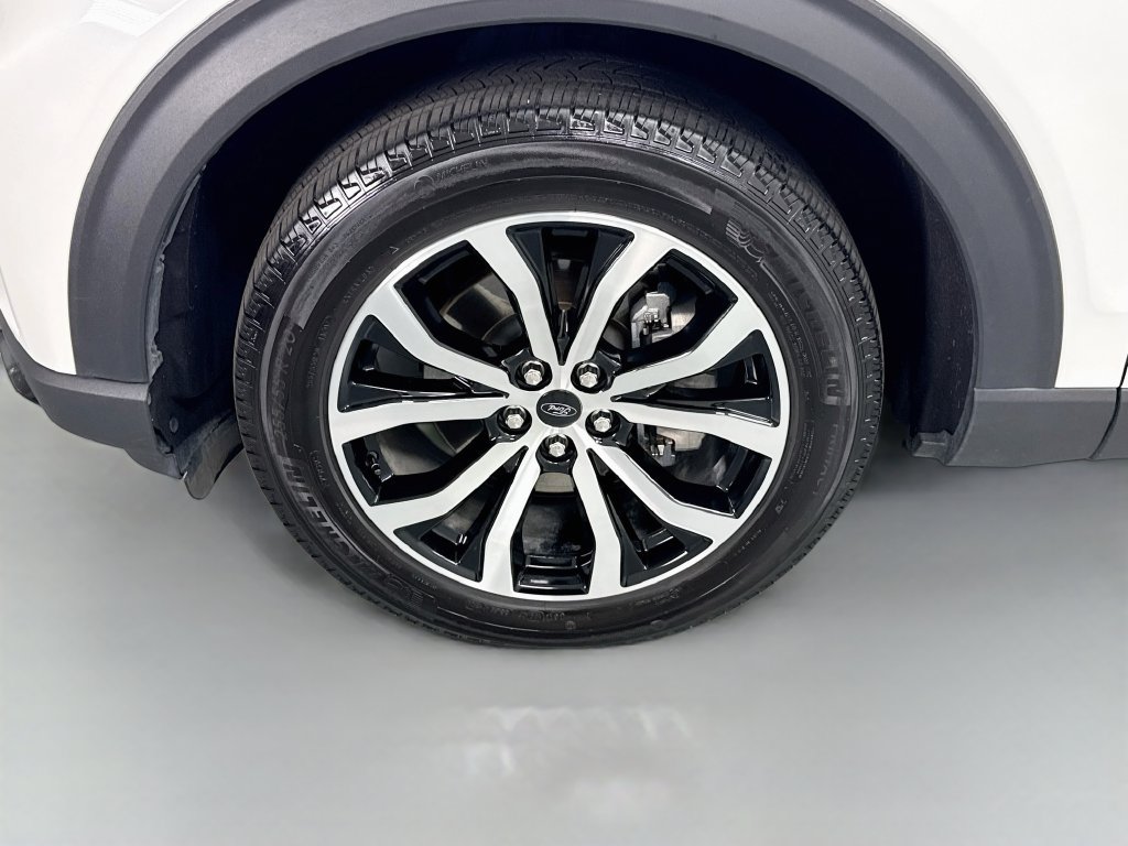 Used 2025 Ford Explorer ST-Line RWD image 12