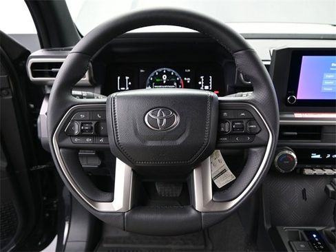 New 2026 Toyota 4Runner SR5 image 5