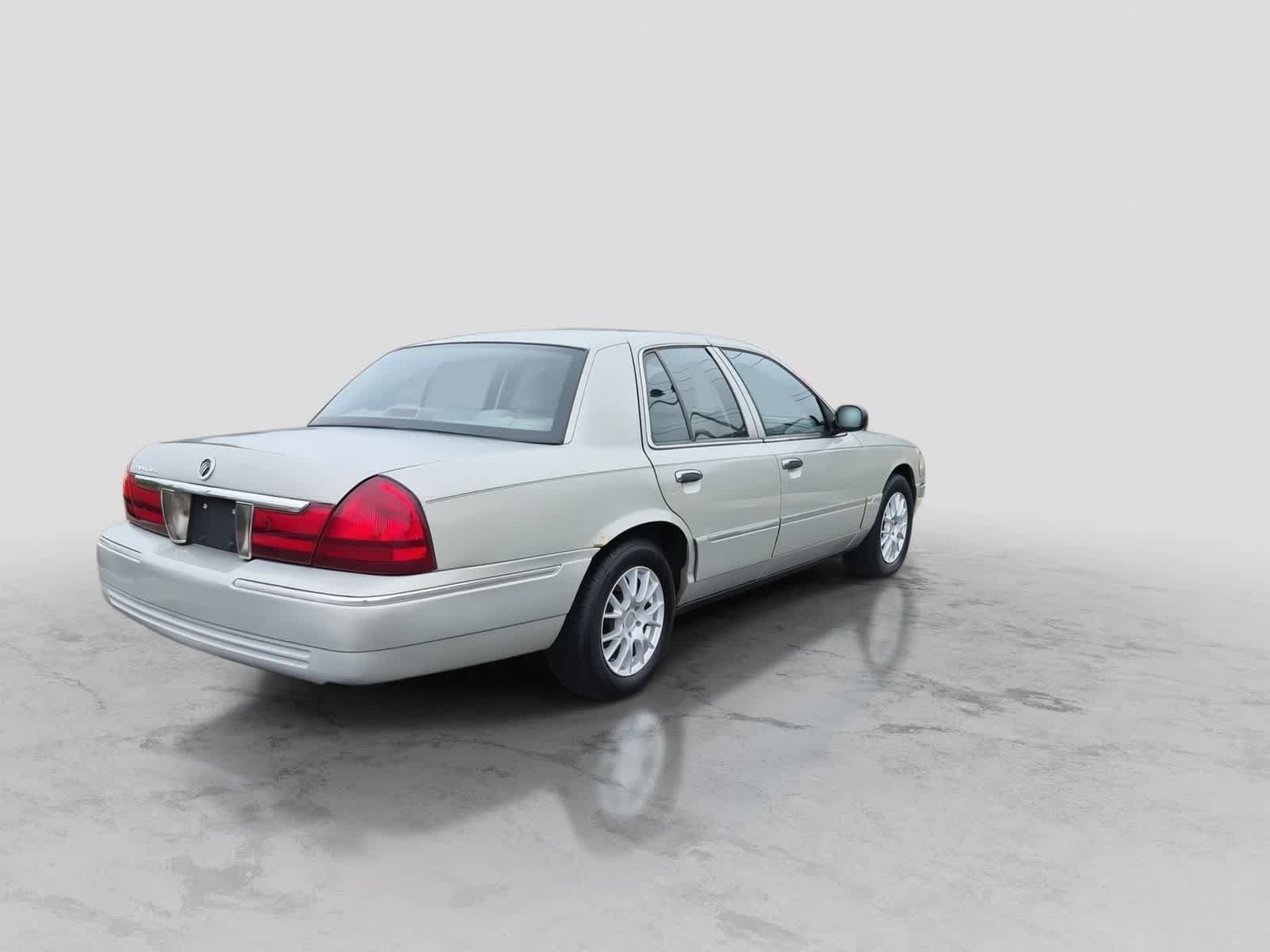 Used 2004 Mercury Grand Marquis LS RWD image 8