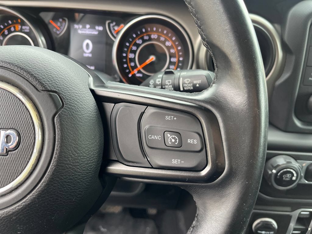 Used 2018 Jeep Wrangler Unlimited Sport S AWD/4WD image 17