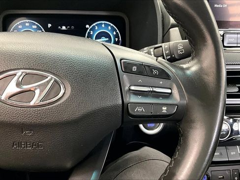 Certified 2023 Hyundai Kona Limited FWD image 21