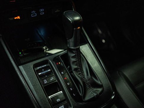 Used 2025 Honda CR-V EX-L image 21