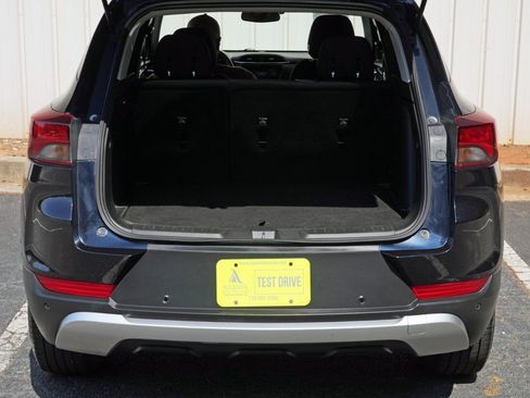 Used 2021 Chevrolet TrailBlazer LT FWD image 9