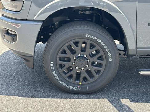 New 2026 RAM 2500 Limited AWD/4WD image 13