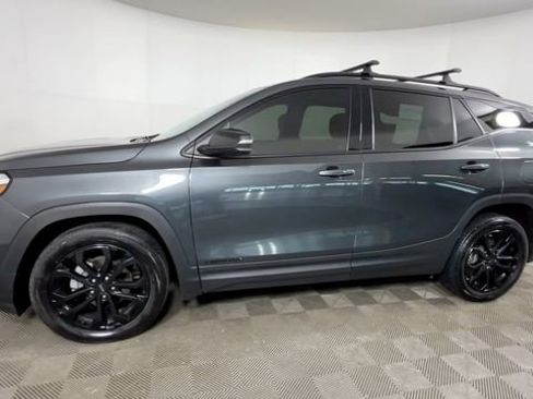 Used 2021 GMC Terrain SLT w/ Elevation Edition AWD/4WD image 9