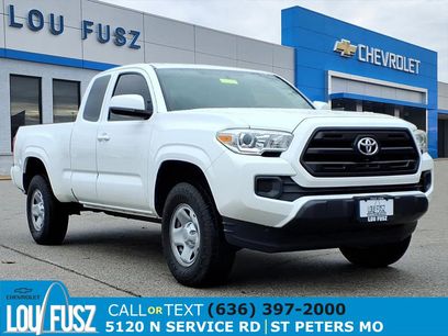 Used 2016 Toyota Tacoma SR w/ SR Convenience Package