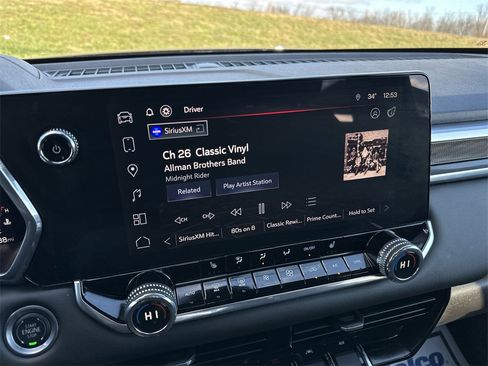 Used 2024 GMC Canyon Elevation w/ Convenience Package image 16