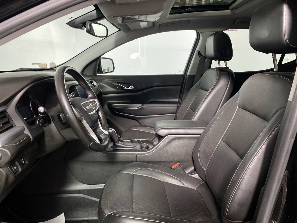 Certified 2019 GMC Acadia SLT w/ Black Edition AWD/4WD image 11