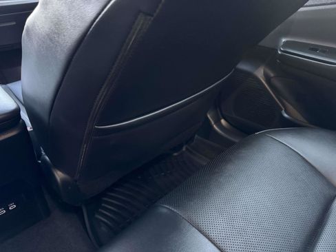 Certified 2024 Toyota Prius XLE image 25