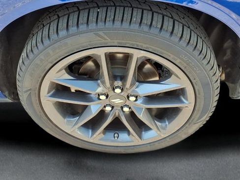 Used 2022 Dodge Challenger GT w/ Blacktop Package AWD/4WD image 9