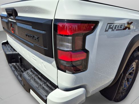 New 2026 Nissan Frontier Pro-X w/ Pro-X Convenience Package RWD image 35