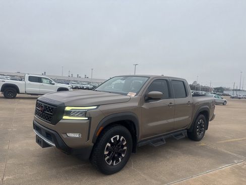 Certified 2022 Nissan Frontier Pro-X w/ Technology Package image 6