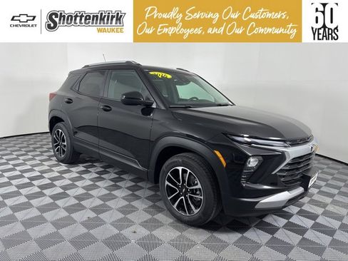 New 2026 Chevrolet TrailBlazer LT w/ Convenience Package image 1