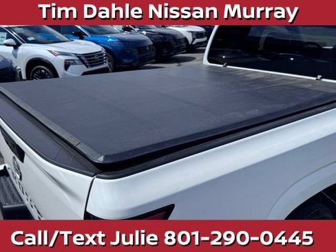 Used 2025 Nissan Frontier SV AWD/4WD image 11