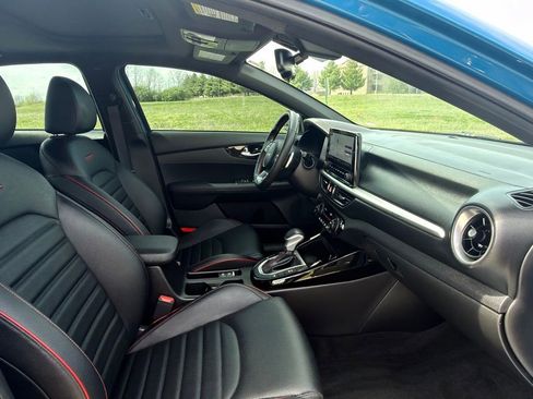 Used 2022 Kia Forte GT w/ GT2 Package FWD image 42