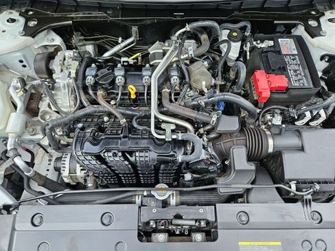 Used 2024 Nissan Altima 2.5 SR FWD image 20
