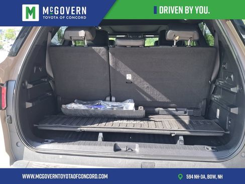 Used 2025 Toyota Sequoia TRD Pro AWD/4WD image 5