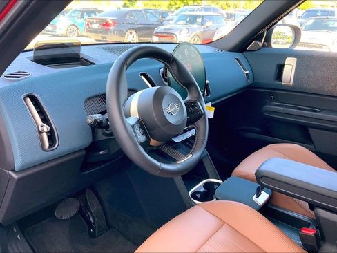 Certified 2025 MINI Cooper Countryman S w/ Comfort Package Max AWD/4WD image 16