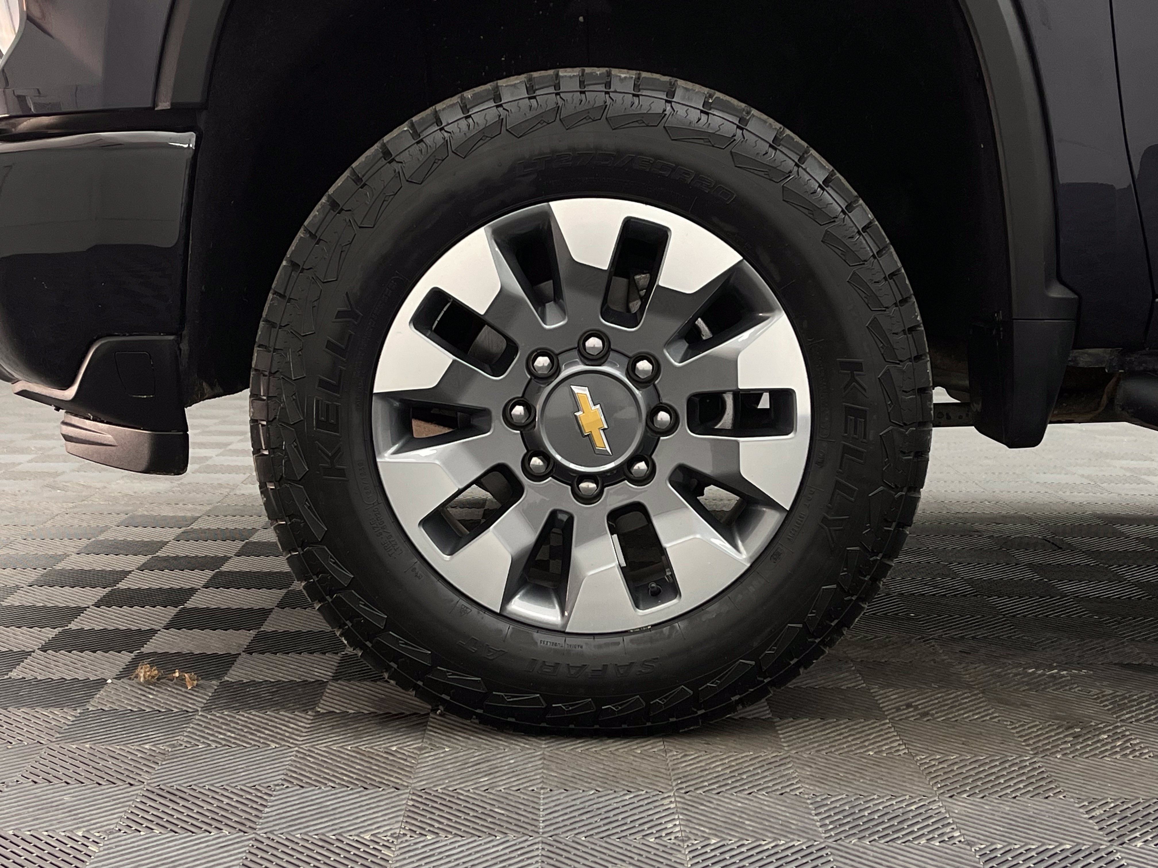 Used 2024 Chevrolet Silverado 2500 Custom w/ Custom Value Package AWD/4WD image 14