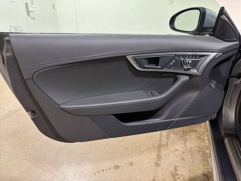 Used 2023 Jaguar F-TYPE R-Dynamic image 9