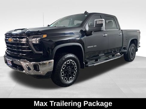 Used 2024 Chevrolet Silverado 2500 LTZ AWD/4WD image 6