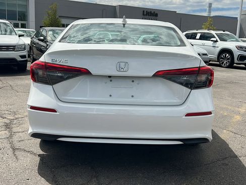 Used 2022 Honda Civic LX image 6