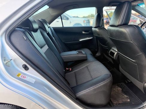 Used 2014 Toyota Camry SE image 20