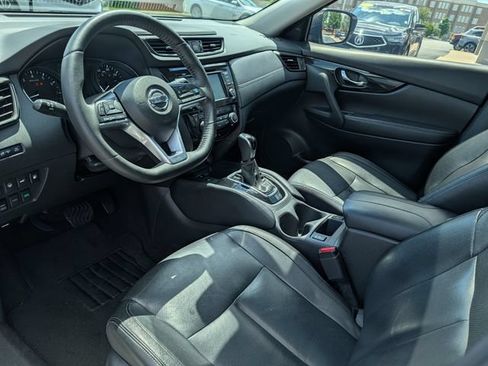 Used 2020 Nissan Rogue SL w/ Premium Package AWD/4WD image 13