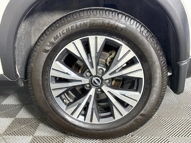 Used 2022 Nissan Rogue SV FWD image 38