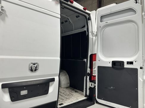 Used 2023 RAM ProMaster 3500 FWD image 40