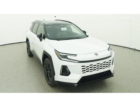 Used 2026 Toyota RAV4 XSE w/ Weather Package AWD/4WD image 18