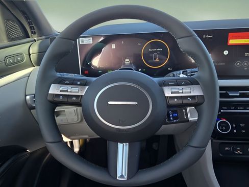 New 2026 Hyundai Tucson Limited image 28