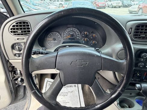Used 2003 Chevrolet TrailBlazer LS w/ Preferred Equipment Group RWD image 10